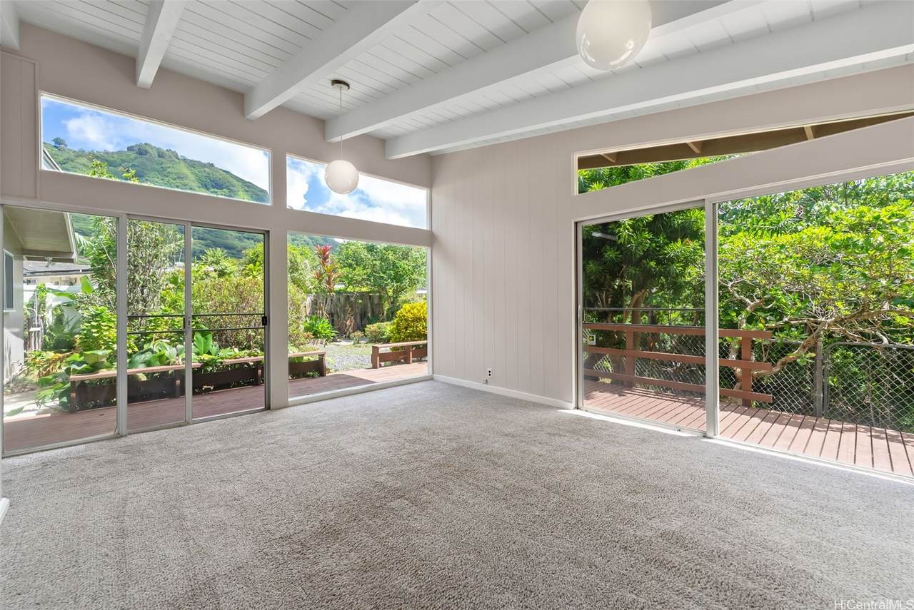 https://bt-photos.global.ssl.fastly.net/honolulu/1280_boomver_1_202609153-2.jpg