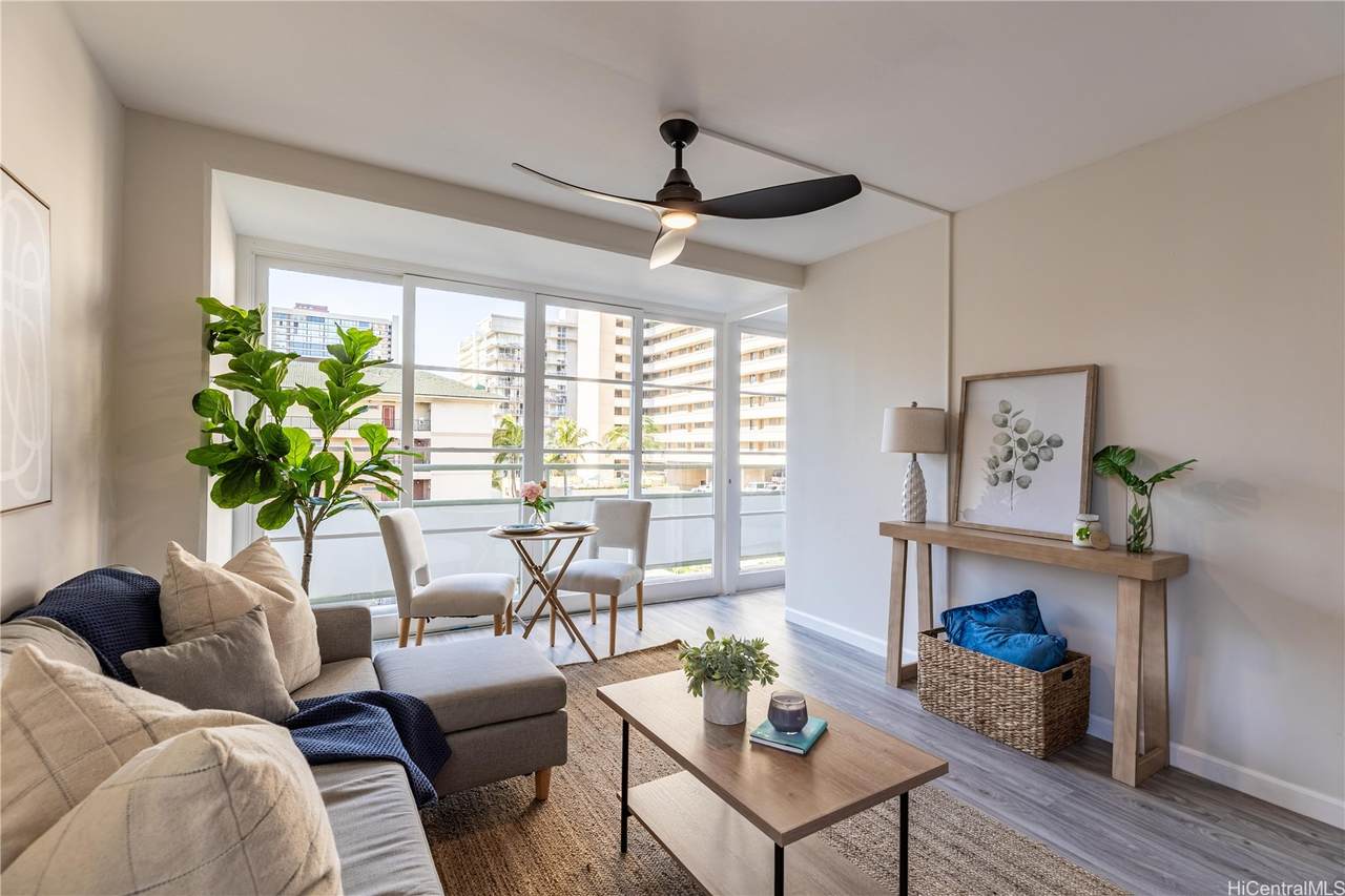 445 Kaiolu Street - Photo 1
