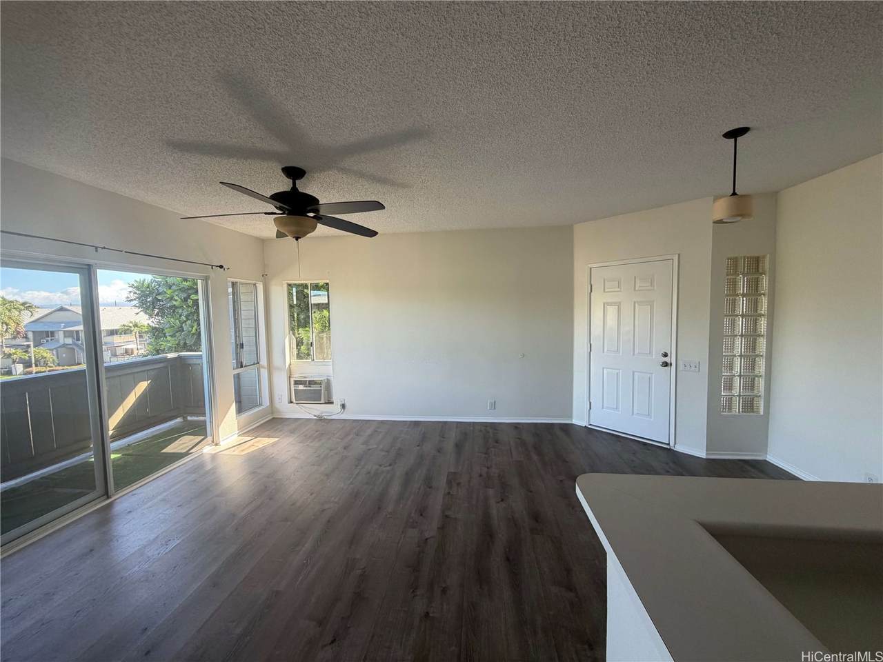 https://bt-photos.global.ssl.fastly.net/honolulu/1280_boomver_1_202609244-2.jpg