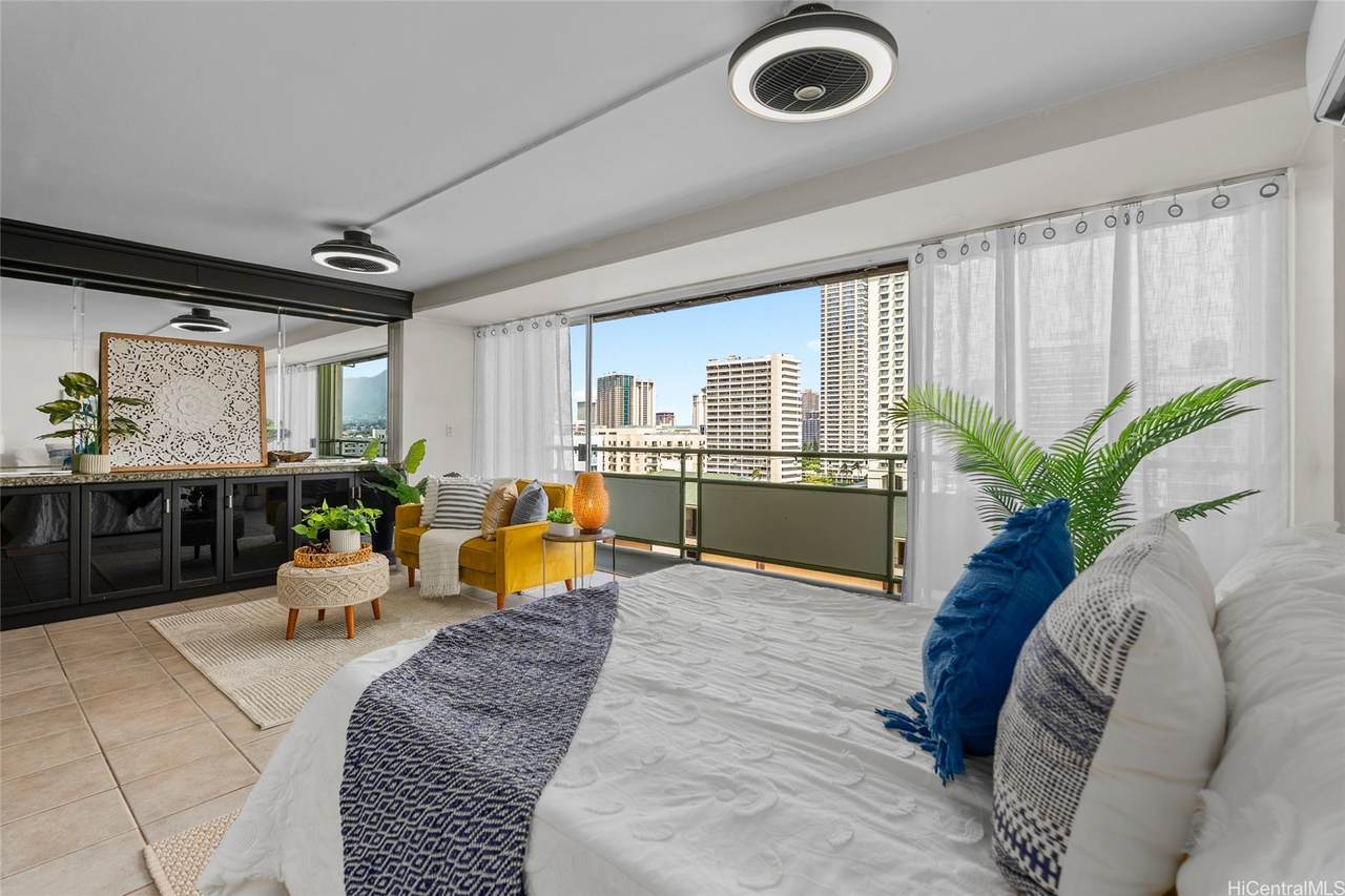 445 Kaiolu Street - Photo 1