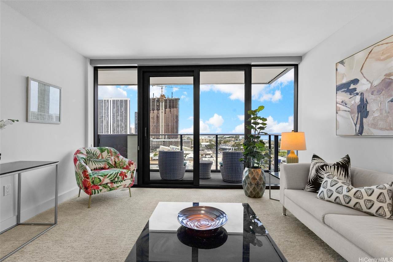 600 Ala Moana Boulevard - Photo 1
