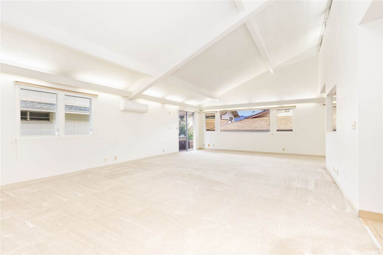 https://bt-photos.global.ssl.fastly.net/honolulu/1280_boomver_1_202609315-2.jpg