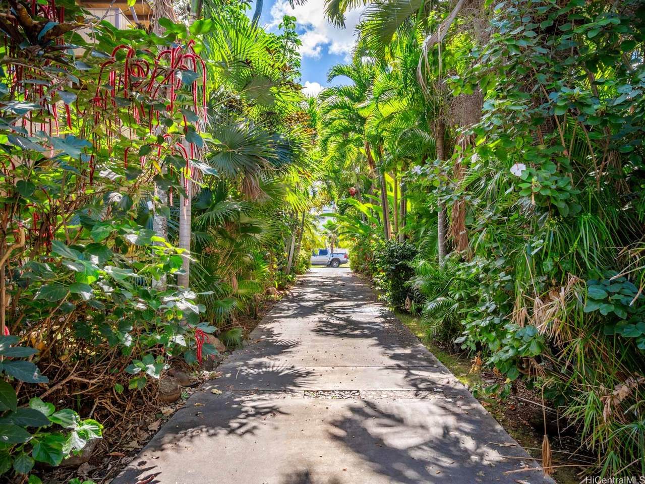 https://bt-photos.global.ssl.fastly.net/honolulu/1280_boomver_1_202609340-2.jpg
