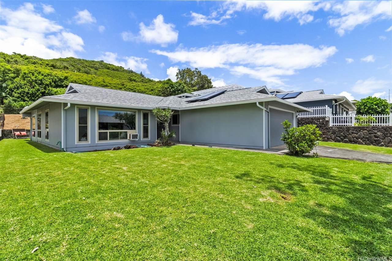 1263 Akiahala Street - Photo 1