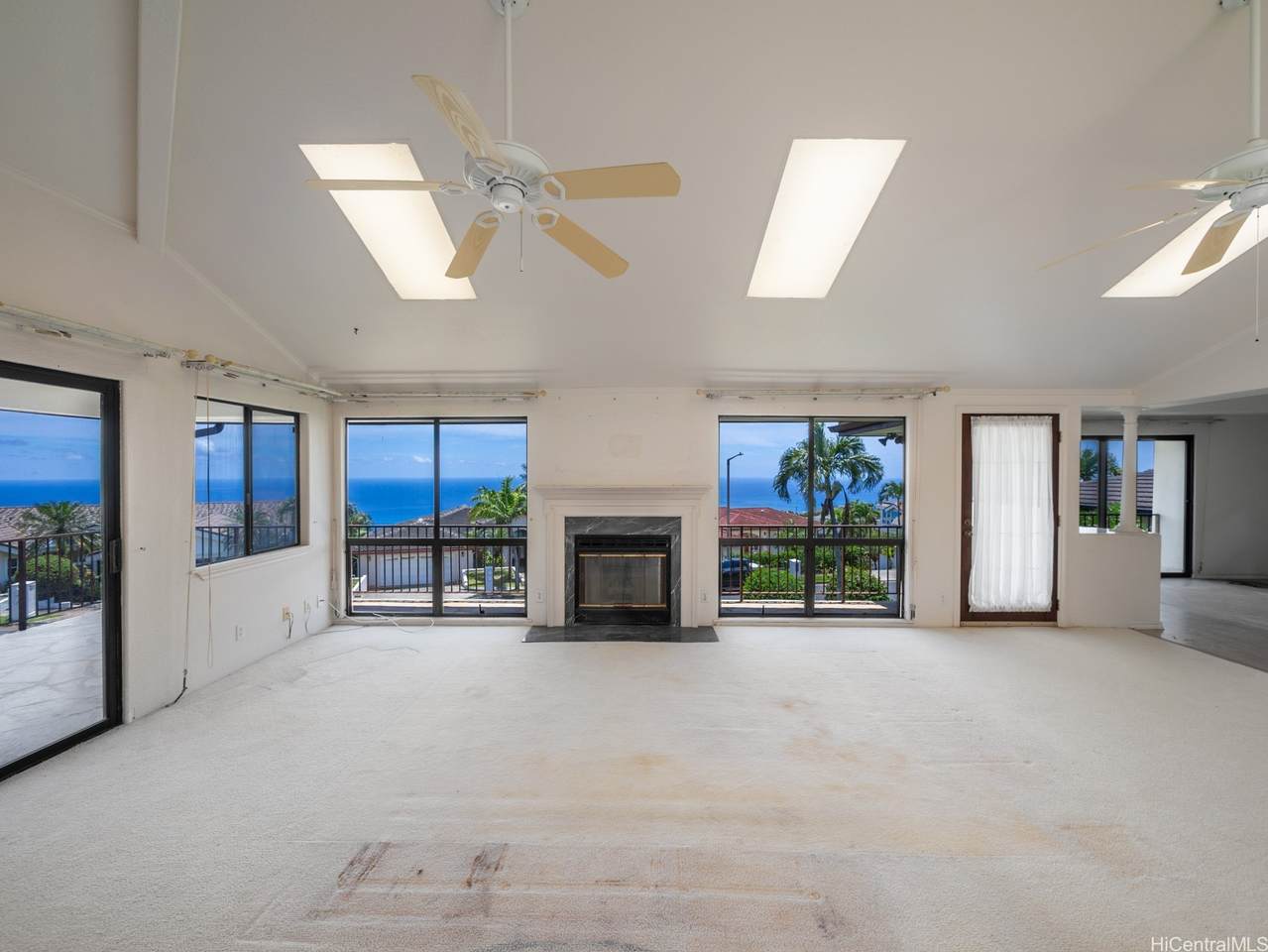 https://bt-photos.global.ssl.fastly.net/honolulu/1280_boomver_1_202609389-2.jpg