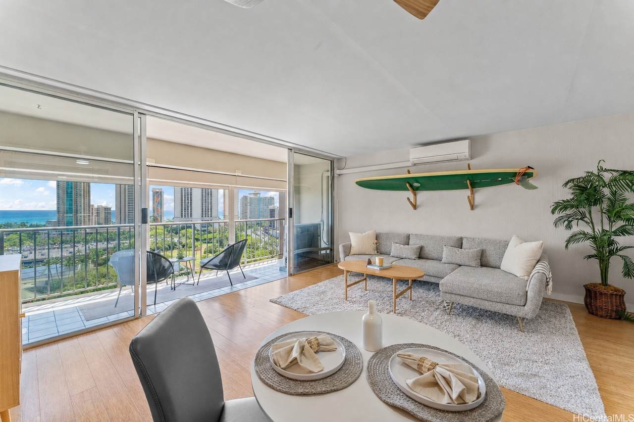 https://bt-photos.global.ssl.fastly.net/honolulu/1280_boomver_1_202609443-2.jpg