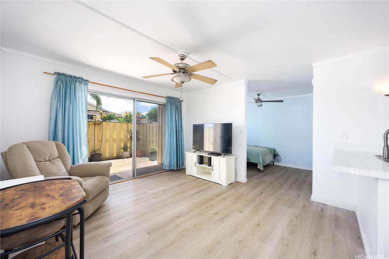 94-1031 Kaukahi Place - Photo 1