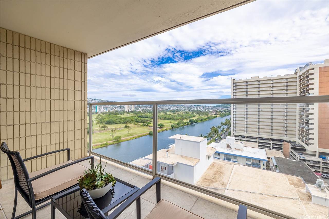 https://bt-photos.global.ssl.fastly.net/honolulu/1280_boomver_1_202609511-2.jpg