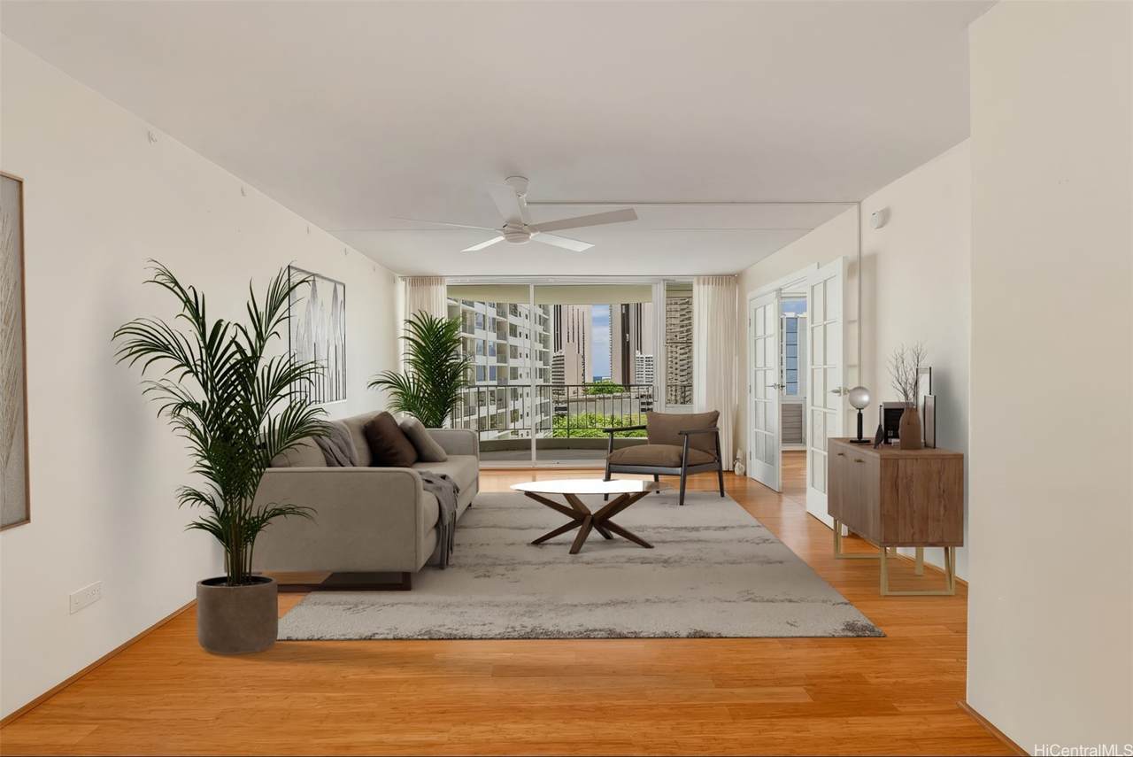 1717 Ala Wai Boulevard - Photo 1