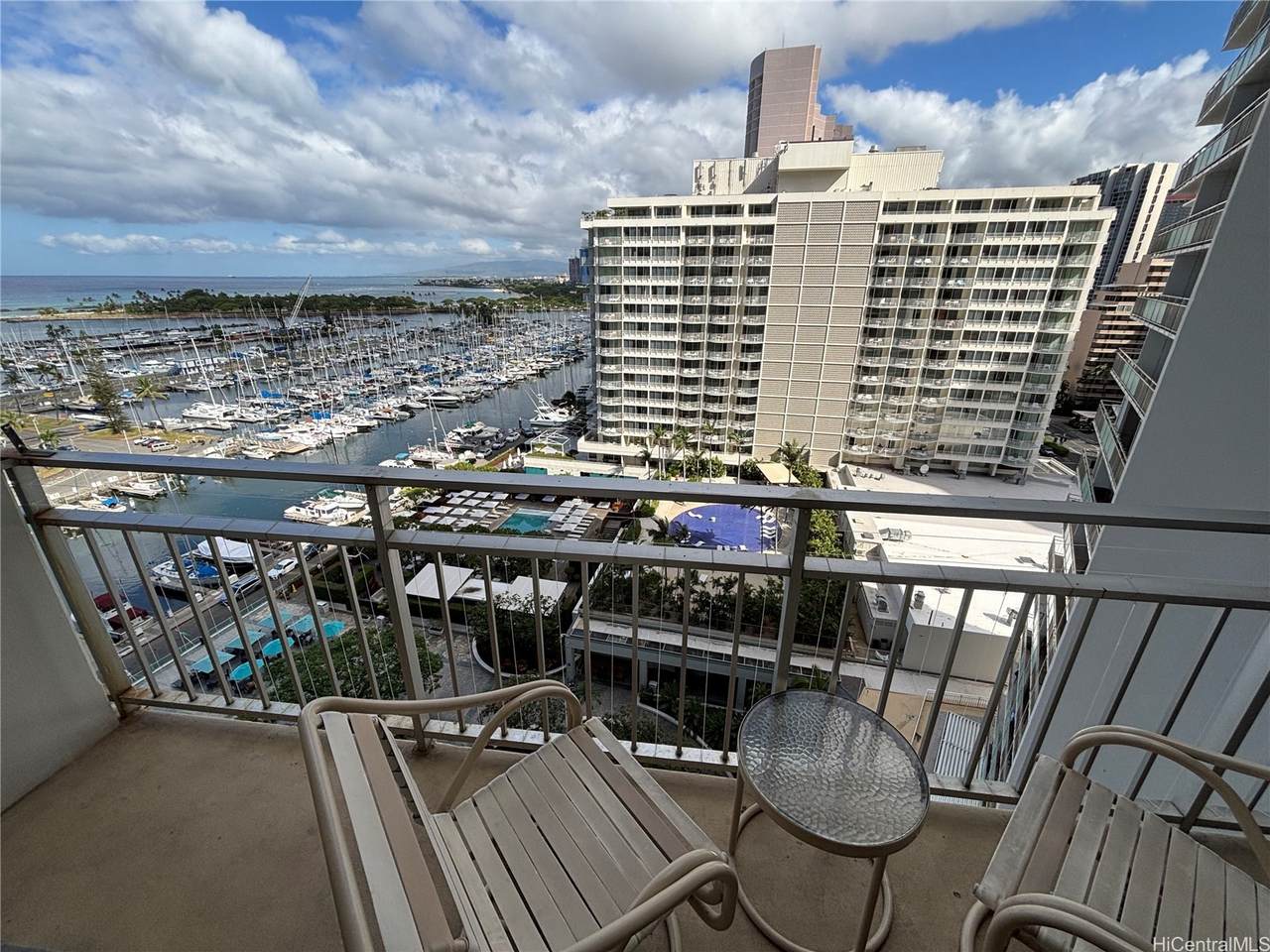 https://bt-photos.global.ssl.fastly.net/honolulu/1280_boomver_1_202609732-2.jpg
