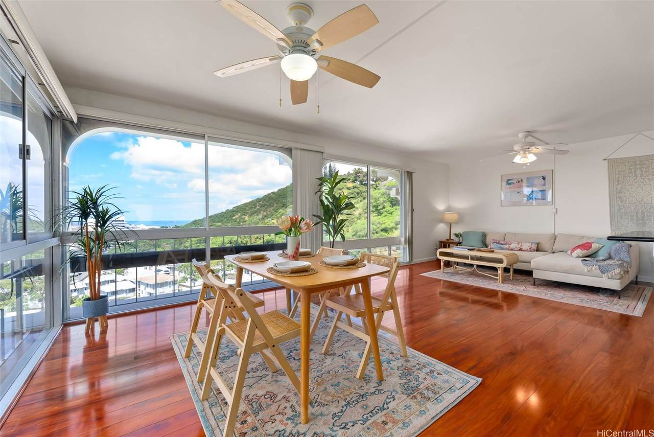https://bt-photos.global.ssl.fastly.net/honolulu/1280_boomver_1_202609813-2.jpg