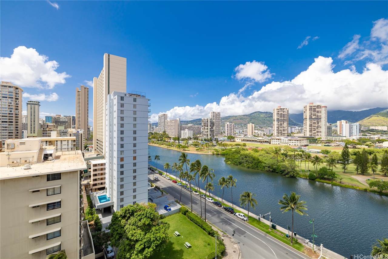 https://bt-photos.global.ssl.fastly.net/honolulu/1280_boomver_1_202609816-2.jpg