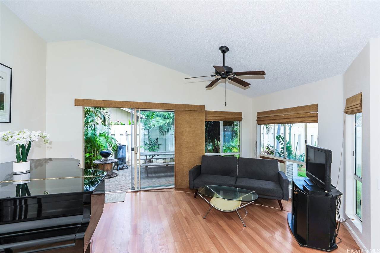 https://bt-photos.global.ssl.fastly.net/honolulu/1280_boomver_1_202609838-2.jpg