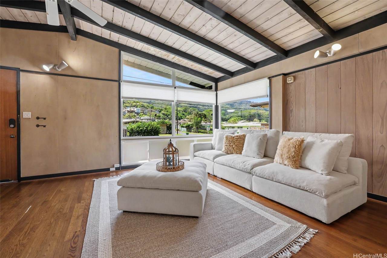 https://bt-photos.global.ssl.fastly.net/honolulu/1280_boomver_1_202609863-2.jpg