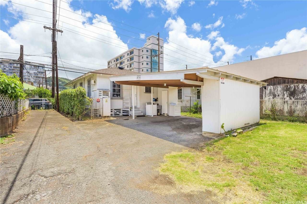 https://bt-photos.global.ssl.fastly.net/honolulu/1280_boomver_1_202609887-2.jpg