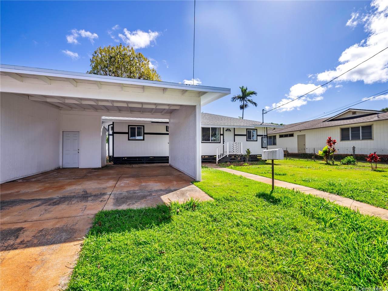 https://bt-photos.global.ssl.fastly.net/honolulu/1280_boomver_1_202609888-2.jpg