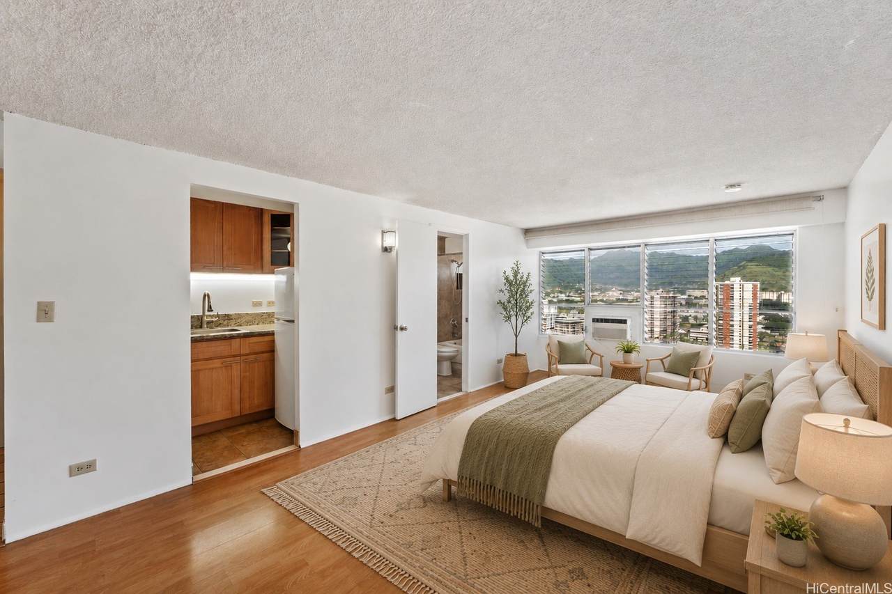 2525 Date Street - Photo 1