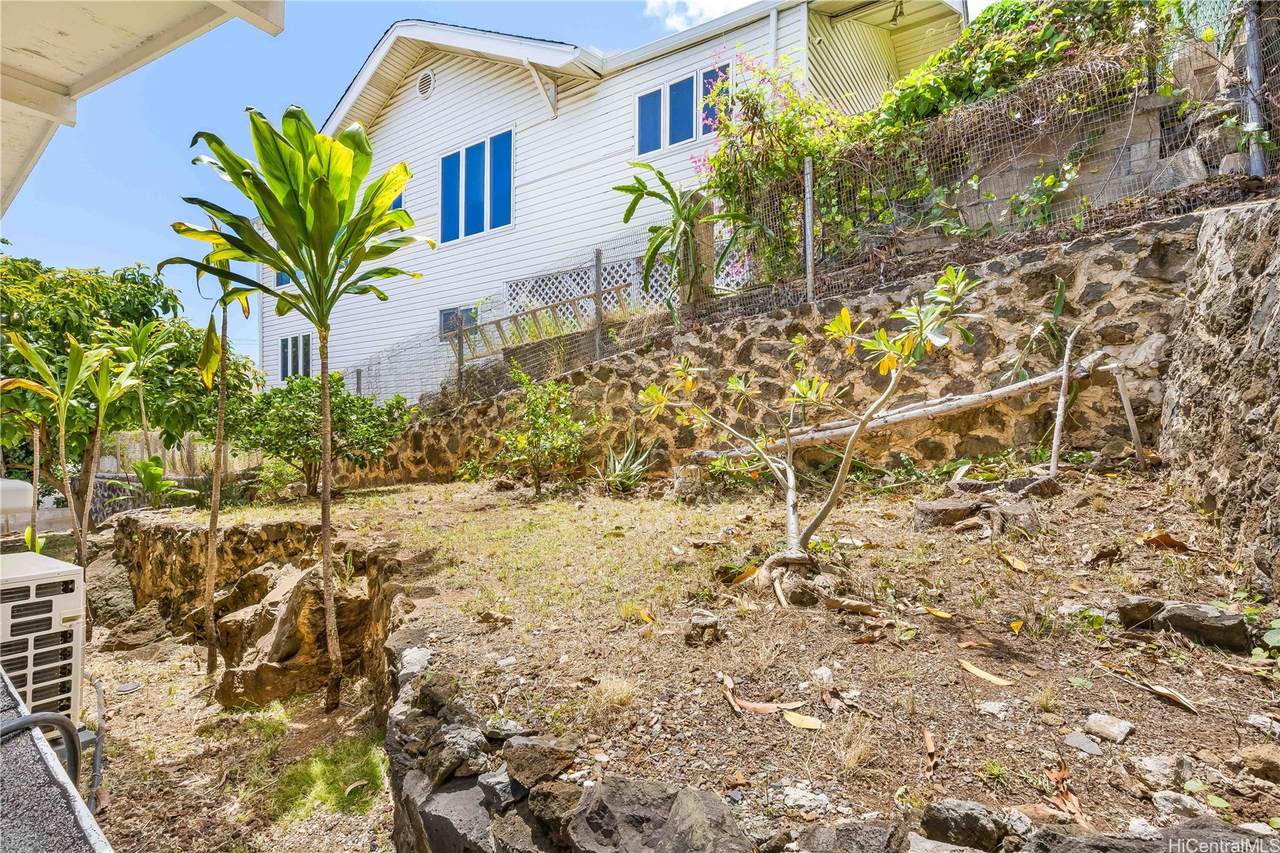 https://bt-photos.global.ssl.fastly.net/honolulu/1280_boomver_1_202609907-2.jpg