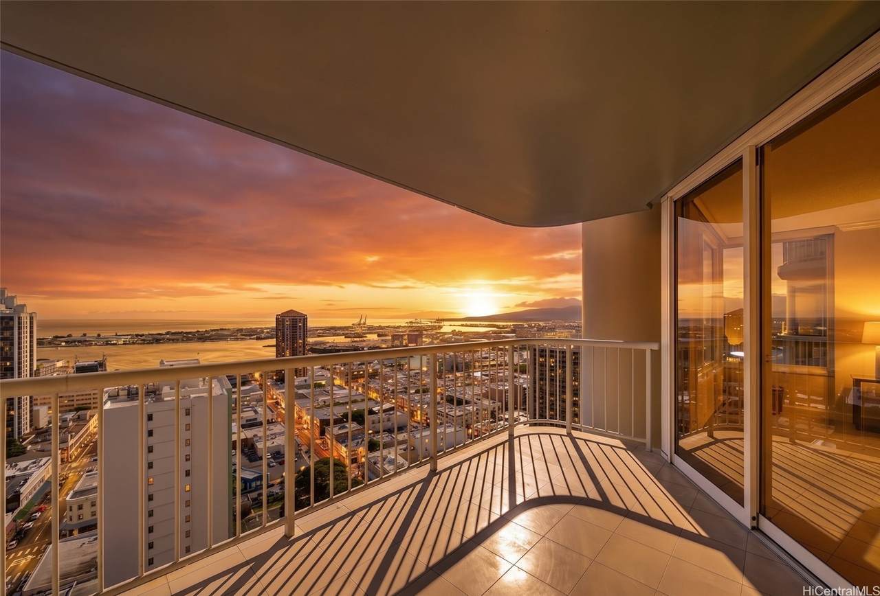 1212 Nuuanu Avenue - Photo 1