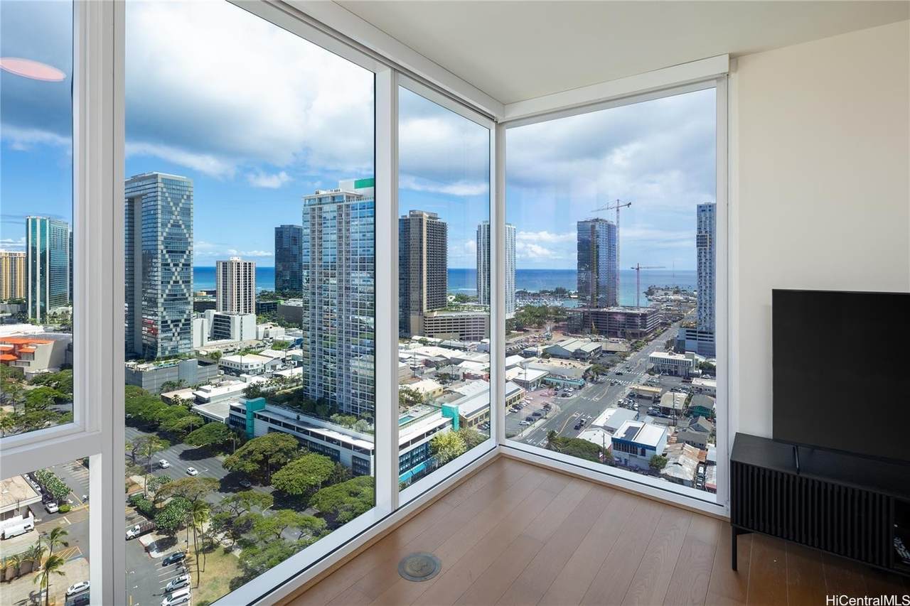 888 Kapiolani Boulevard - Photo 1
