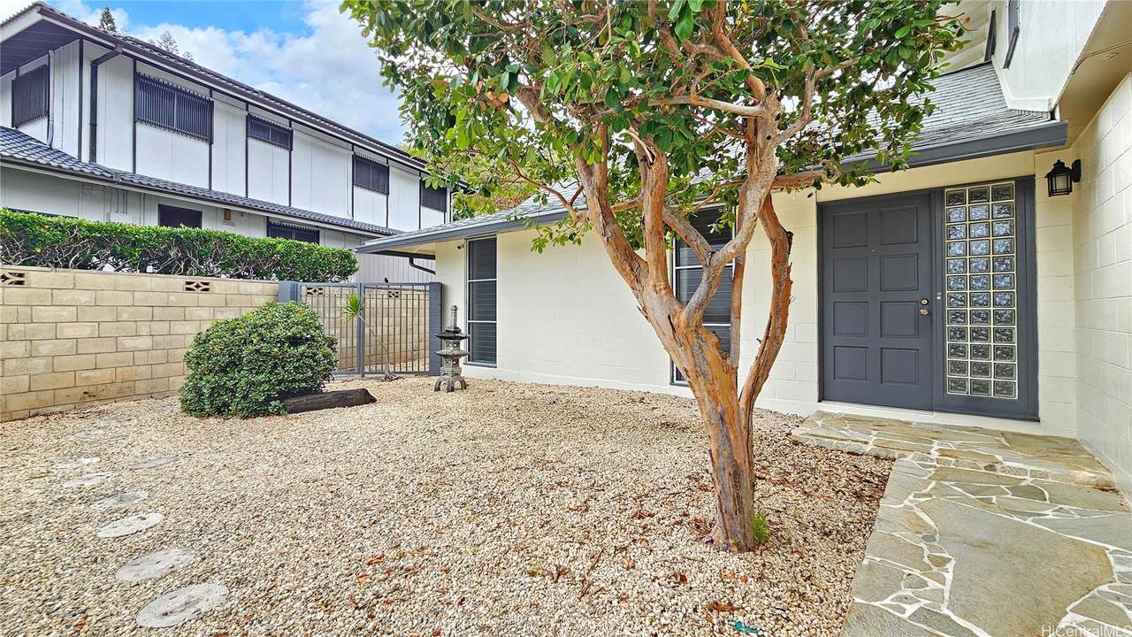 https://bt-photos.global.ssl.fastly.net/honolulu/1280_boomver_1_202610133-2.jpg
