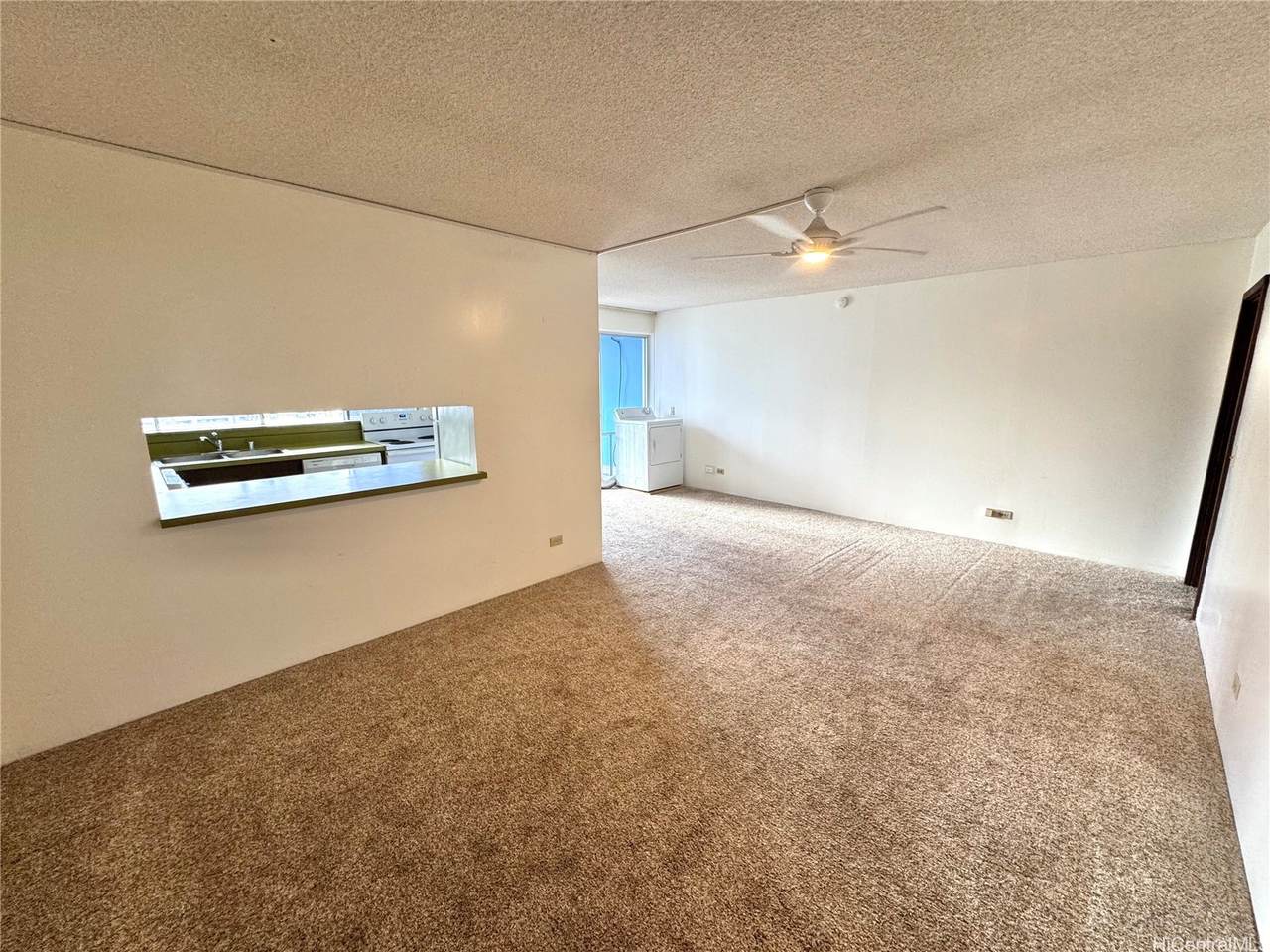 https://bt-photos.global.ssl.fastly.net/honolulu/1280_boomver_2_202610135-2.jpg