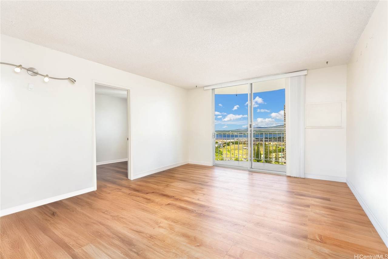 98-1038 Moanalua Road - Photo 1