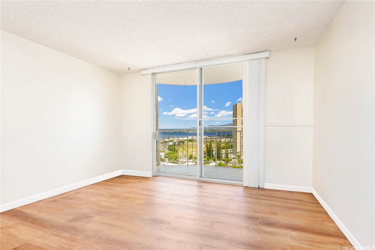 https://bt-photos.global.ssl.fastly.net/honolulu/1280_boomver_1_202610149-2.jpg