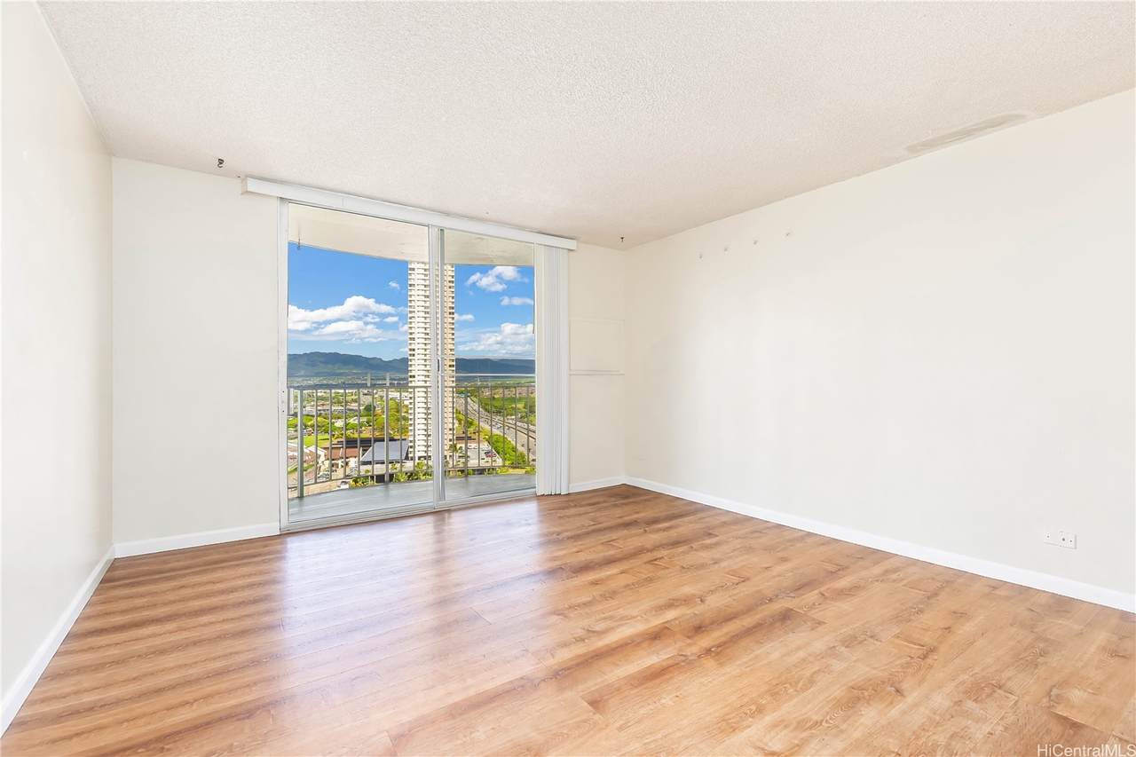 https://bt-photos.global.ssl.fastly.net/honolulu/1280_boomver_1_202610149-2.jpg