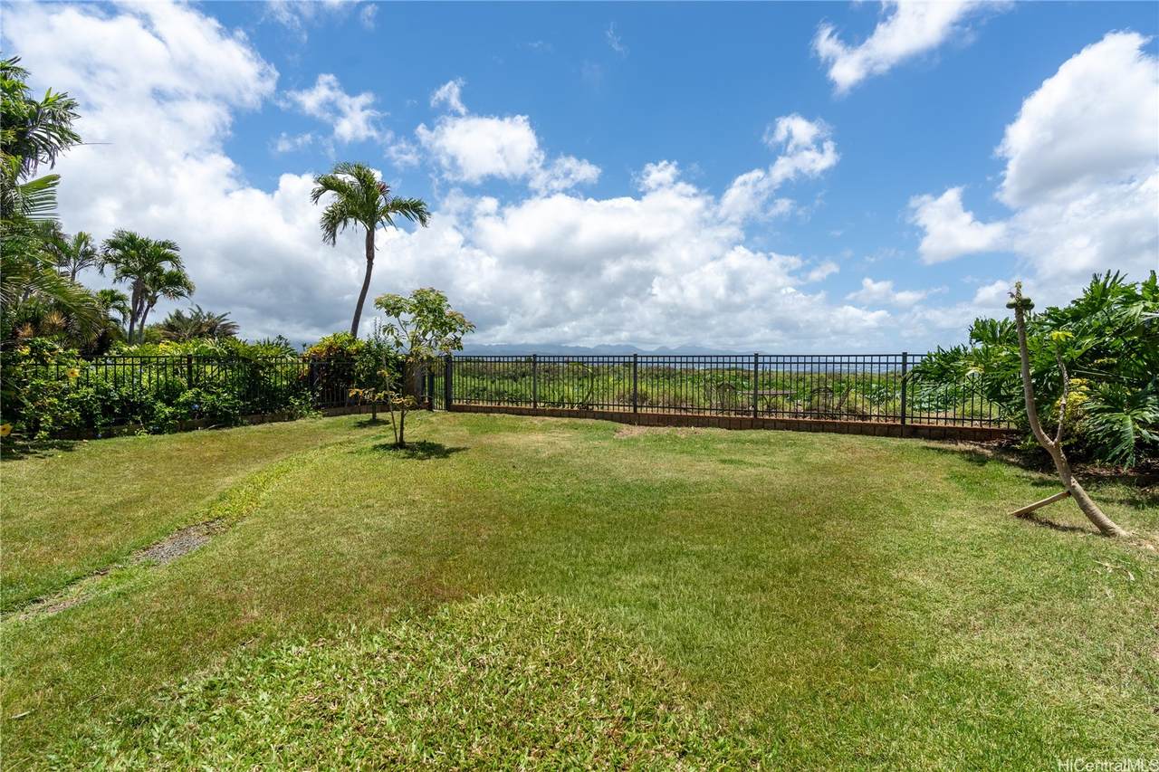 https://bt-photos.global.ssl.fastly.net/honolulu/1280_boomver_1_202610153-2.jpg