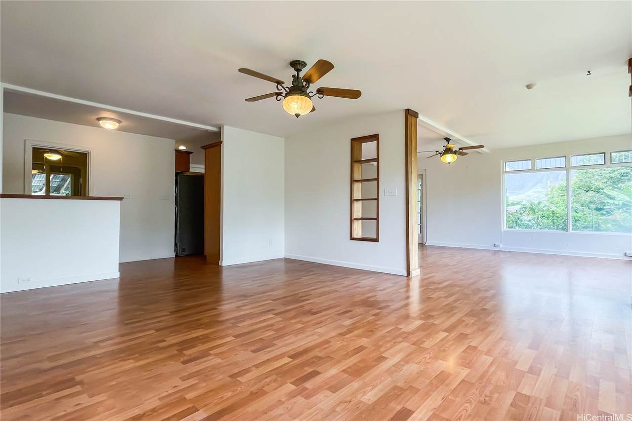 https://bt-photos.global.ssl.fastly.net/honolulu/1280_boomver_1_202610175-2.jpg