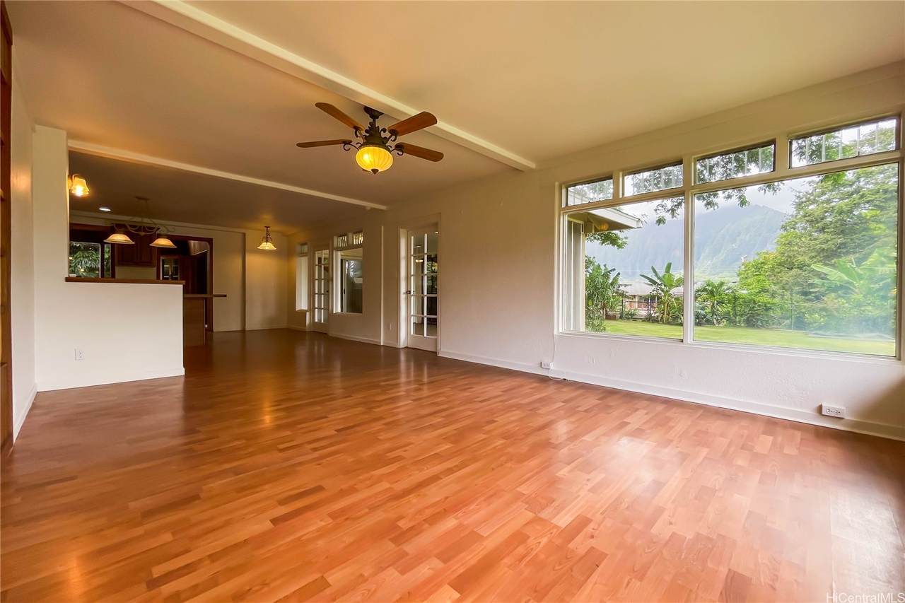 https://bt-photos.global.ssl.fastly.net/honolulu/1280_boomver_1_202610175-2.jpg