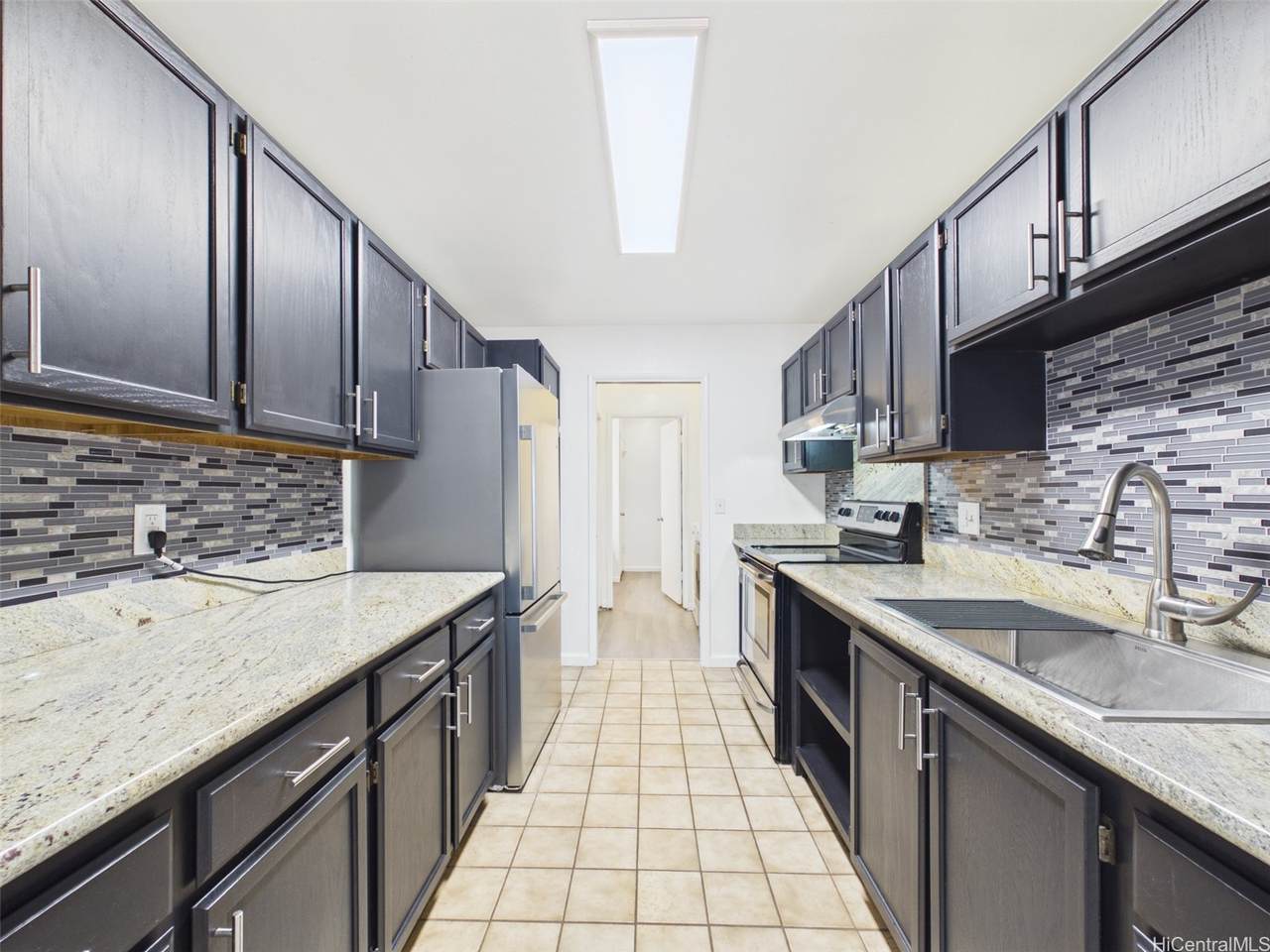 2069 California Avenue - Photo 1