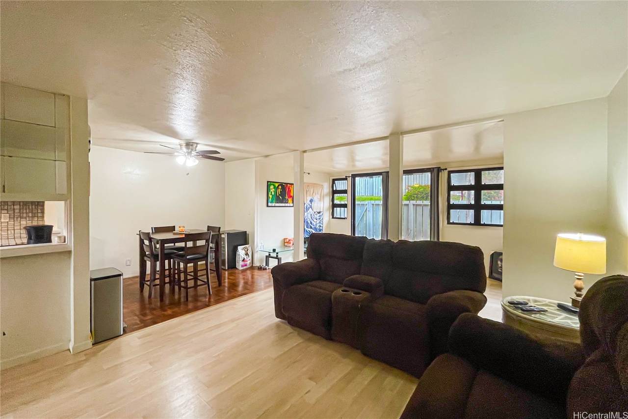 94-061 Kuahelani Avenue - Photo 1