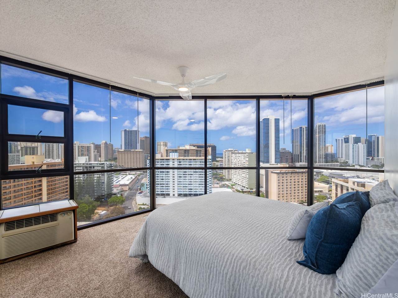 https://bt-photos.global.ssl.fastly.net/honolulu/1280_boomver_1_202610331-2.jpg