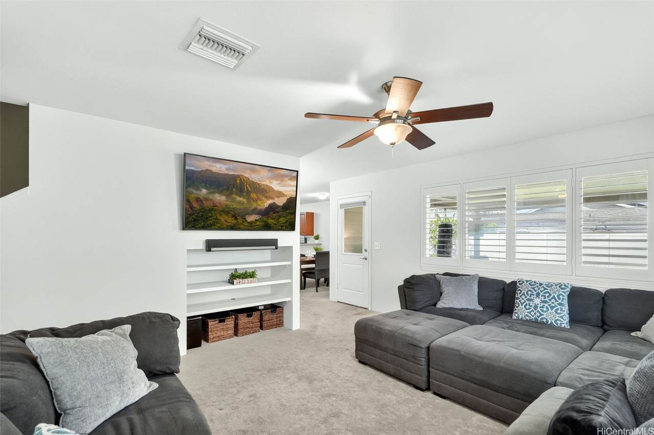 https://bt-photos.global.ssl.fastly.net/honolulu/1280_boomver_1_202610385-2.jpg