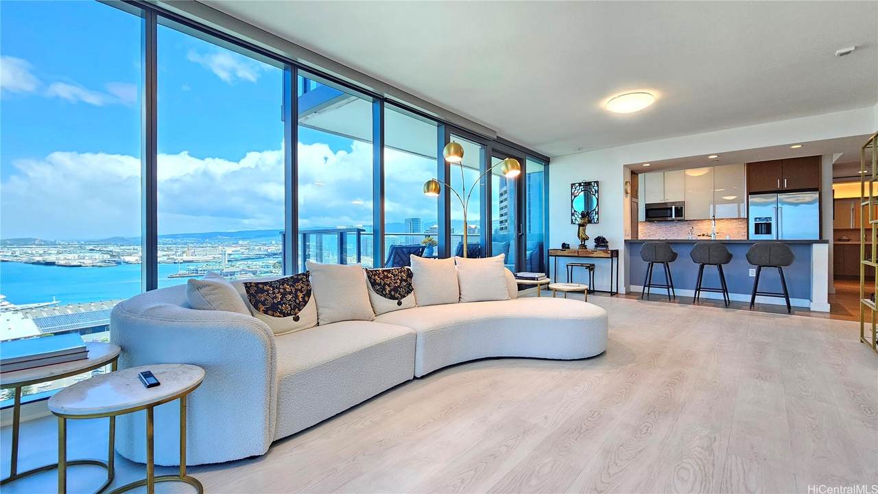 https://bt-photos.global.ssl.fastly.net/honolulu/1280_boomver_1_202610416-2.jpg