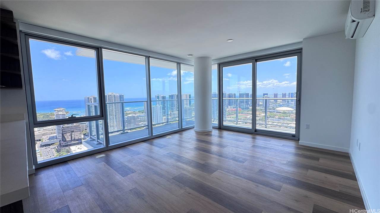 https://bt-photos.global.ssl.fastly.net/honolulu/1280_boomver_1_202610462-2.jpg