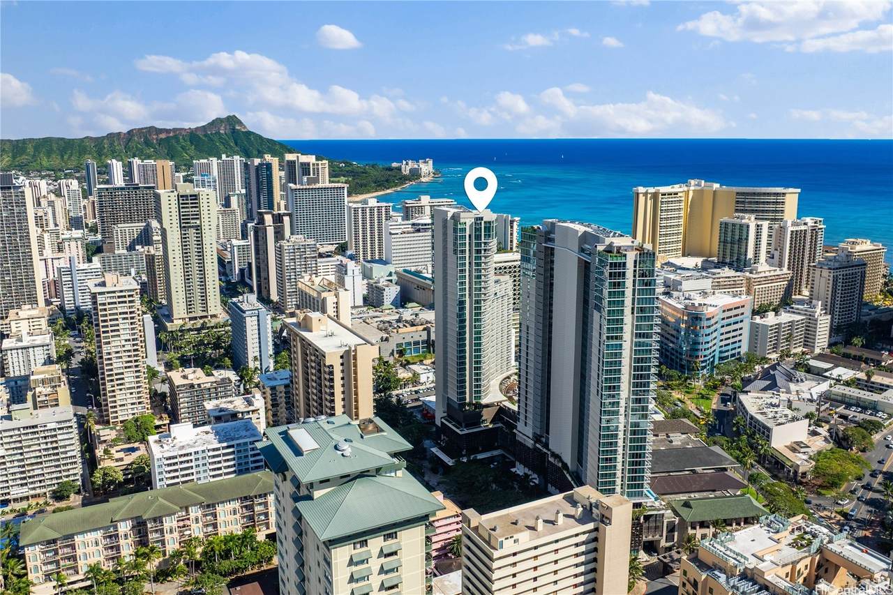 https://bt-photos.global.ssl.fastly.net/honolulu/1280_boomver_1_202610466-2.jpg