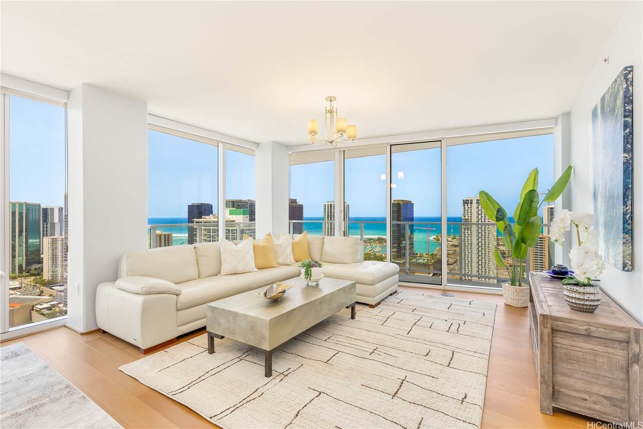 888 Kapiolani Boulevard - Photo 1