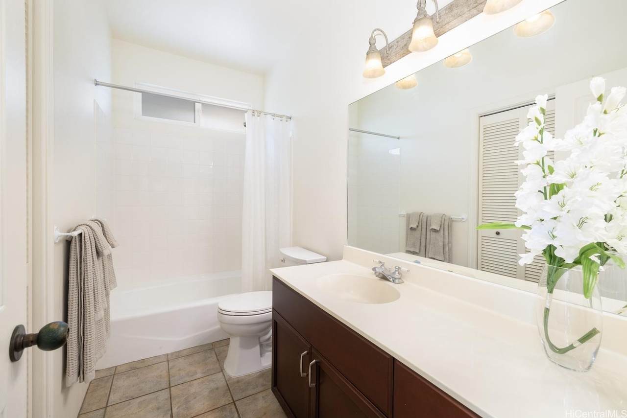 https://bt-photos.global.ssl.fastly.net/honolulu/1280_boomver_1_202610826-2.jpg