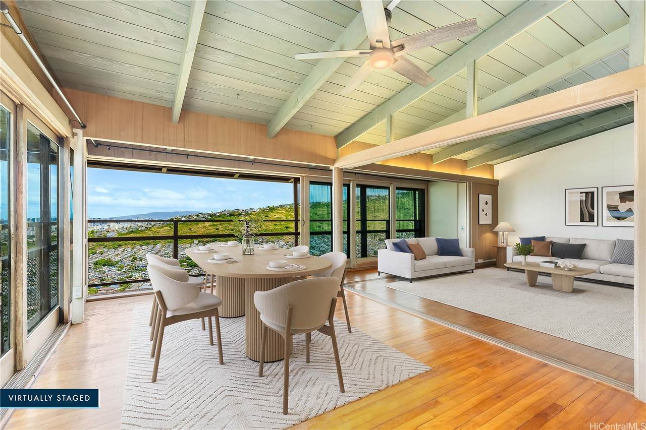 https://bt-photos.global.ssl.fastly.net/honolulu/1280_boomver_1_202610841-2.jpg