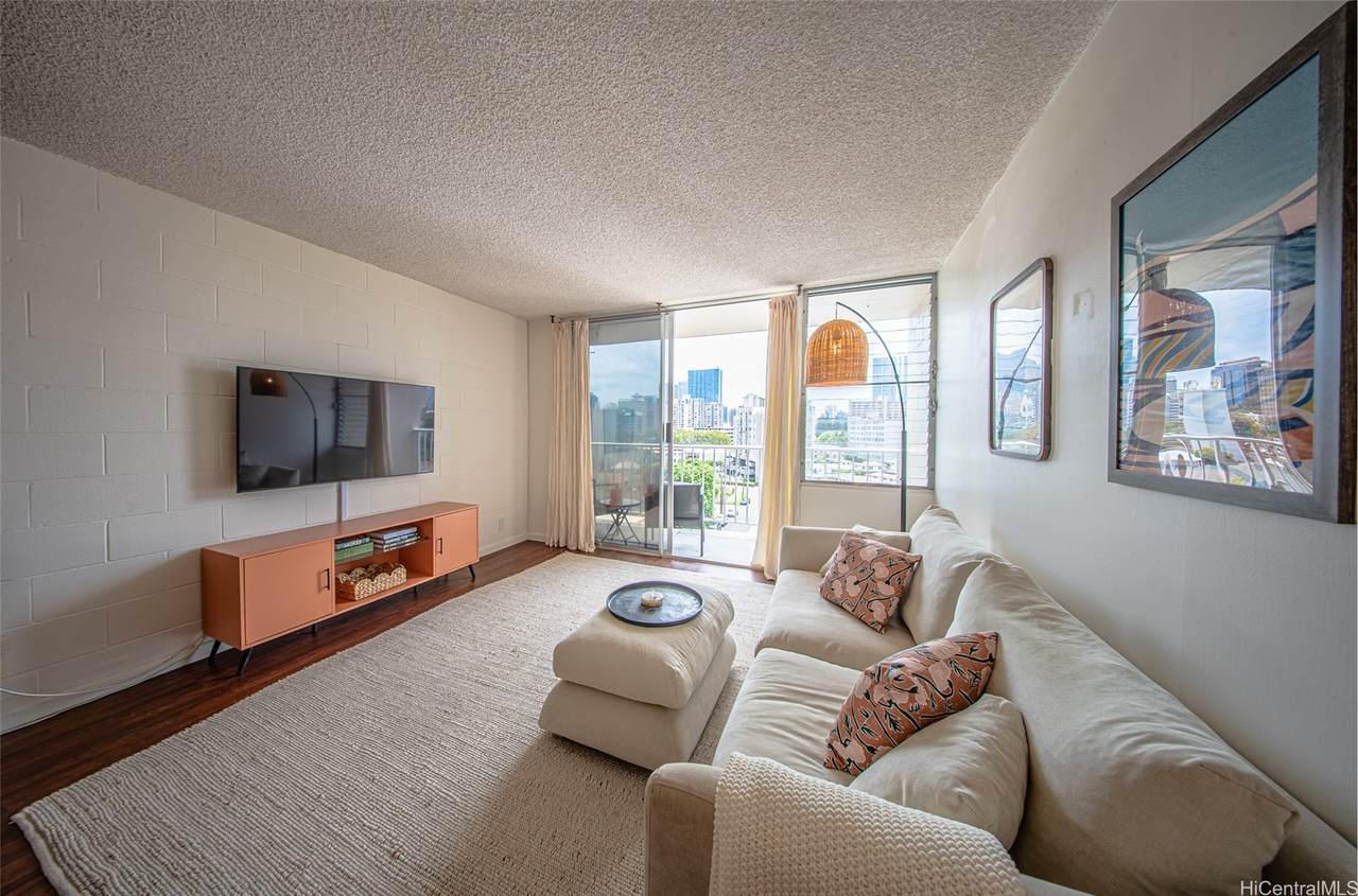 https://bt-photos.global.ssl.fastly.net/honolulu/1280_boomver_1_202610889-2.jpg