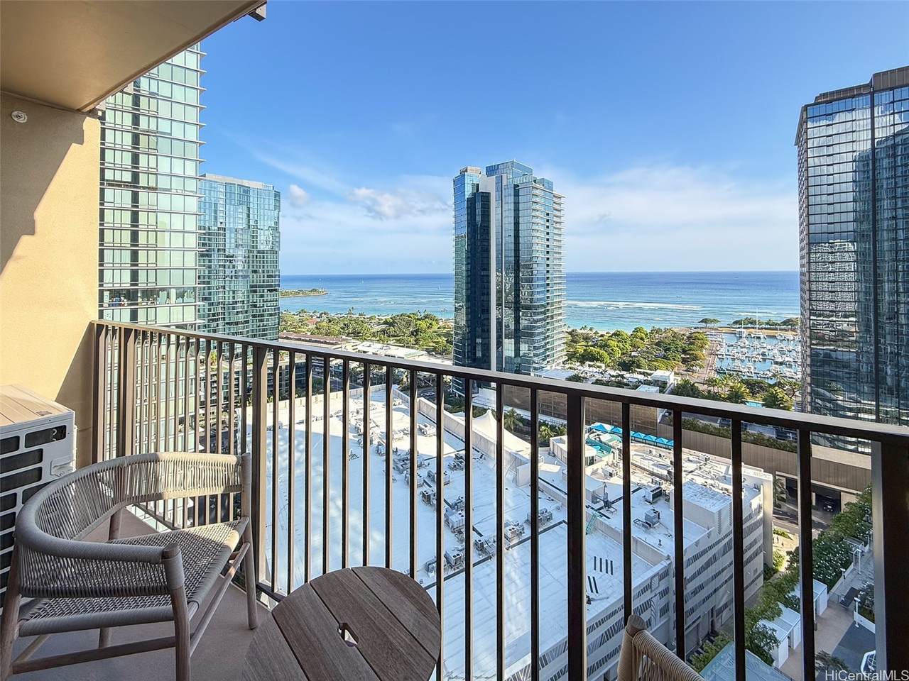 https://bt-photos.global.ssl.fastly.net/honolulu/1280_boomver_1_202610897-2.jpg
