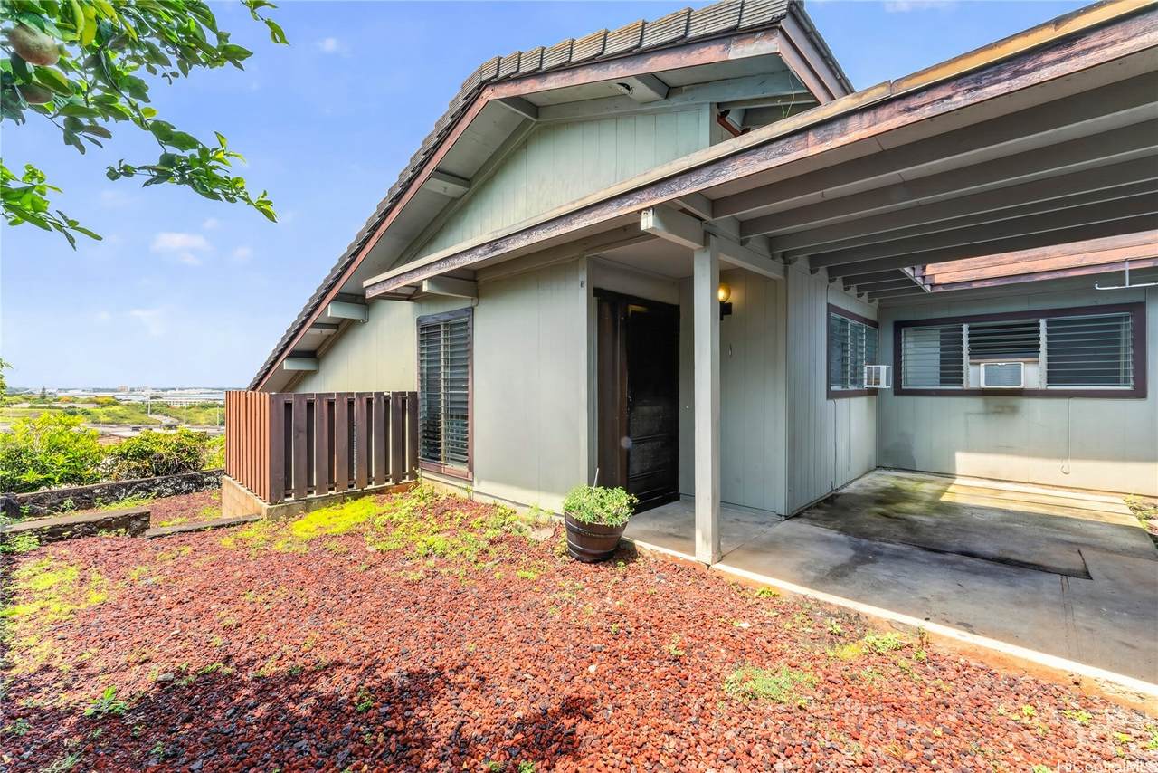 https://bt-photos.global.ssl.fastly.net/honolulu/1280_boomver_1_202610915-2.jpg