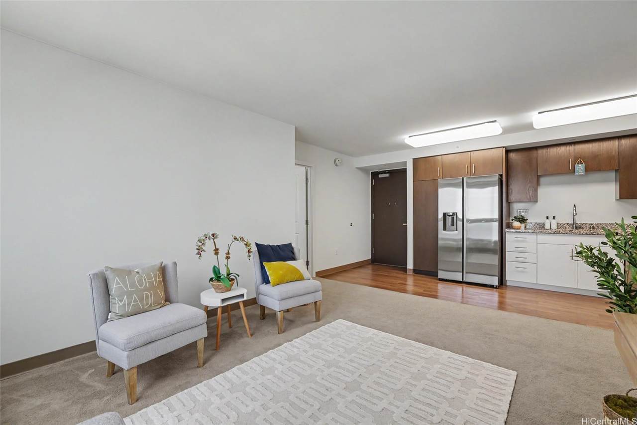 988 Halekauwila Street - Photo 1