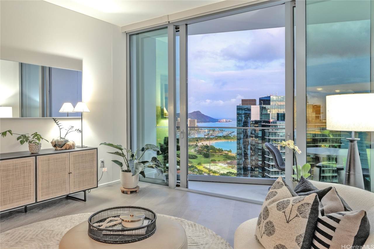 1000 Auahi Street - Photo 1