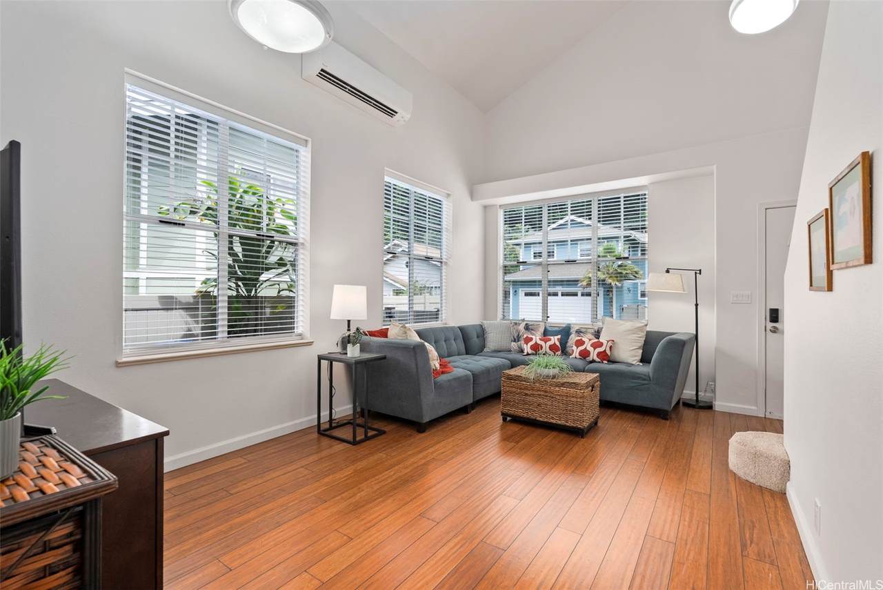 https://bt-photos.global.ssl.fastly.net/honolulu/1280_boomver_1_202610963-2.jpg