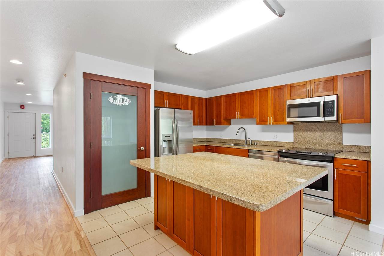 https://bt-photos.global.ssl.fastly.net/honolulu/1280_boomver_1_202610974-2.jpg