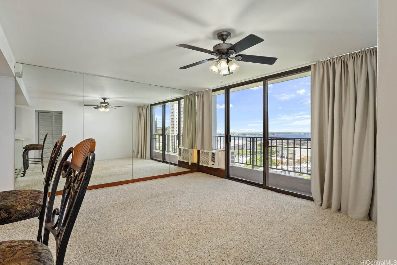 https://bt-photos.global.ssl.fastly.net/honolulu/1280_boomver_1_202610984-2.jpg